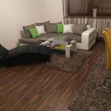 Apartament In Zirndorf Hotel Eksteriør billede